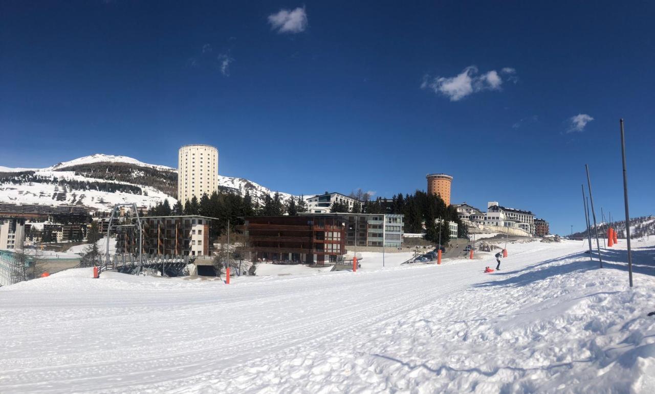 Nice House On The Ski Slopes Colle Colle Sestriere Exterior foto